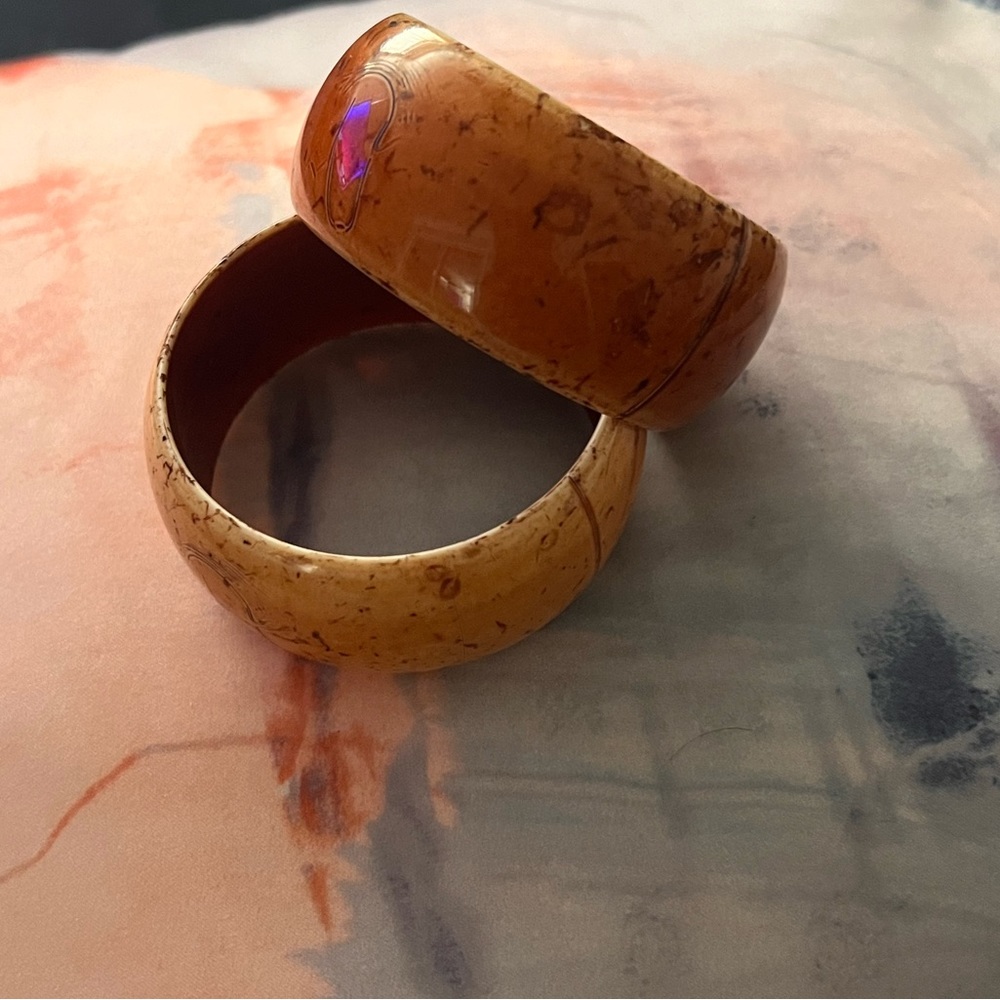 Two beautiful lightweight bangles